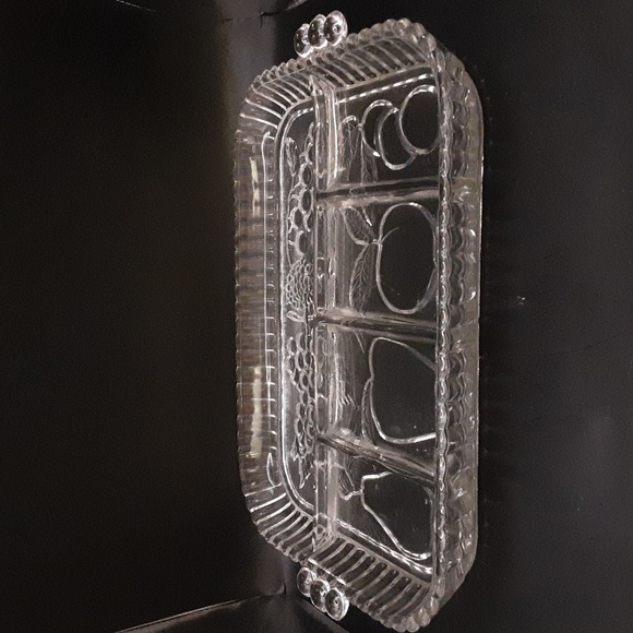 Vintage Indiana Glass Divided Clear Fruit Platter 12.75" X 9" - Picture 9 of 9